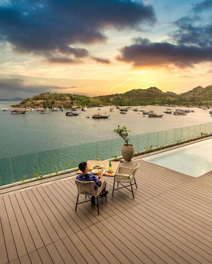 Meruorah Komodo Labuan Bajo Hotel Ngoại thất bức ảnh