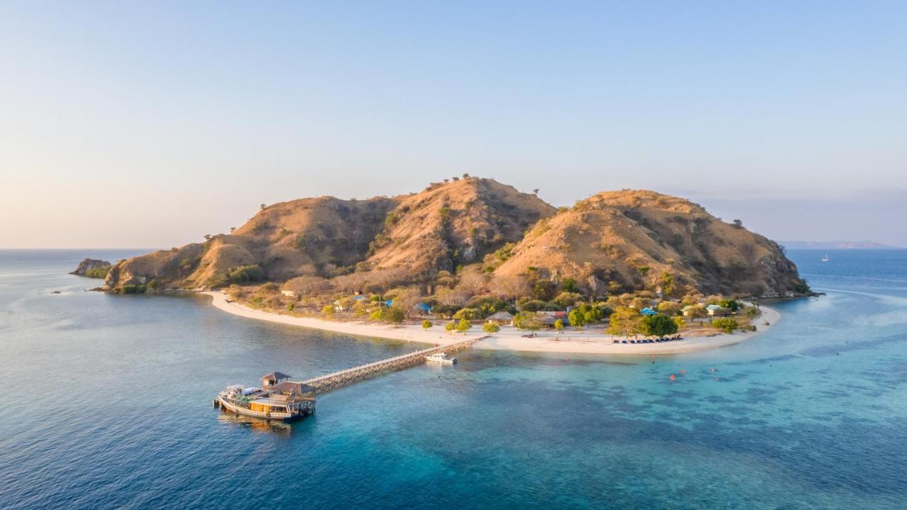 Meruorah Komodo Labuan Bajo Hotel Ngoại thất bức ảnh